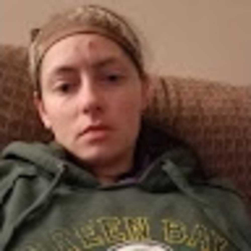 Meet your Posher, Desiree